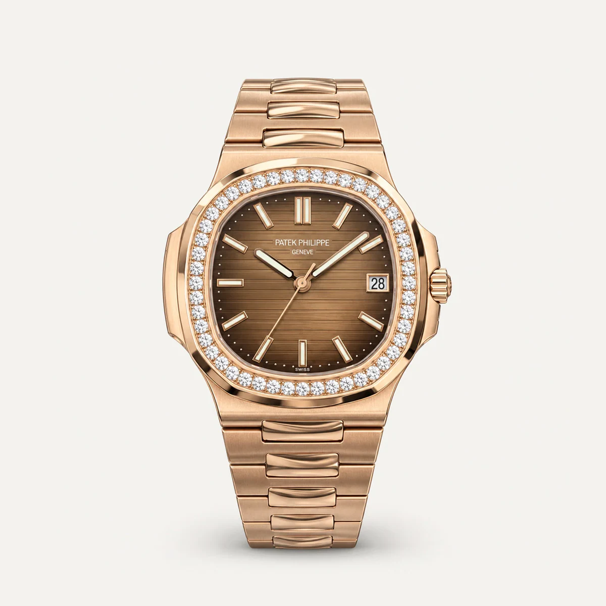 Patek Philippe Nautilus 5711/1R، ميناء بني · لون الذهب الوردي · إطار مرصّع — صورة توضيحية وليست صورة للقطعة